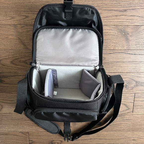 Sony Camera bag - Picture 2 of 2